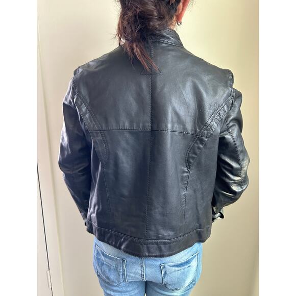 Members Only Leather Jacket - Picture 3 of 7